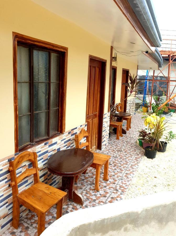 Indino Guesthouse Moalboal Extérieur photo